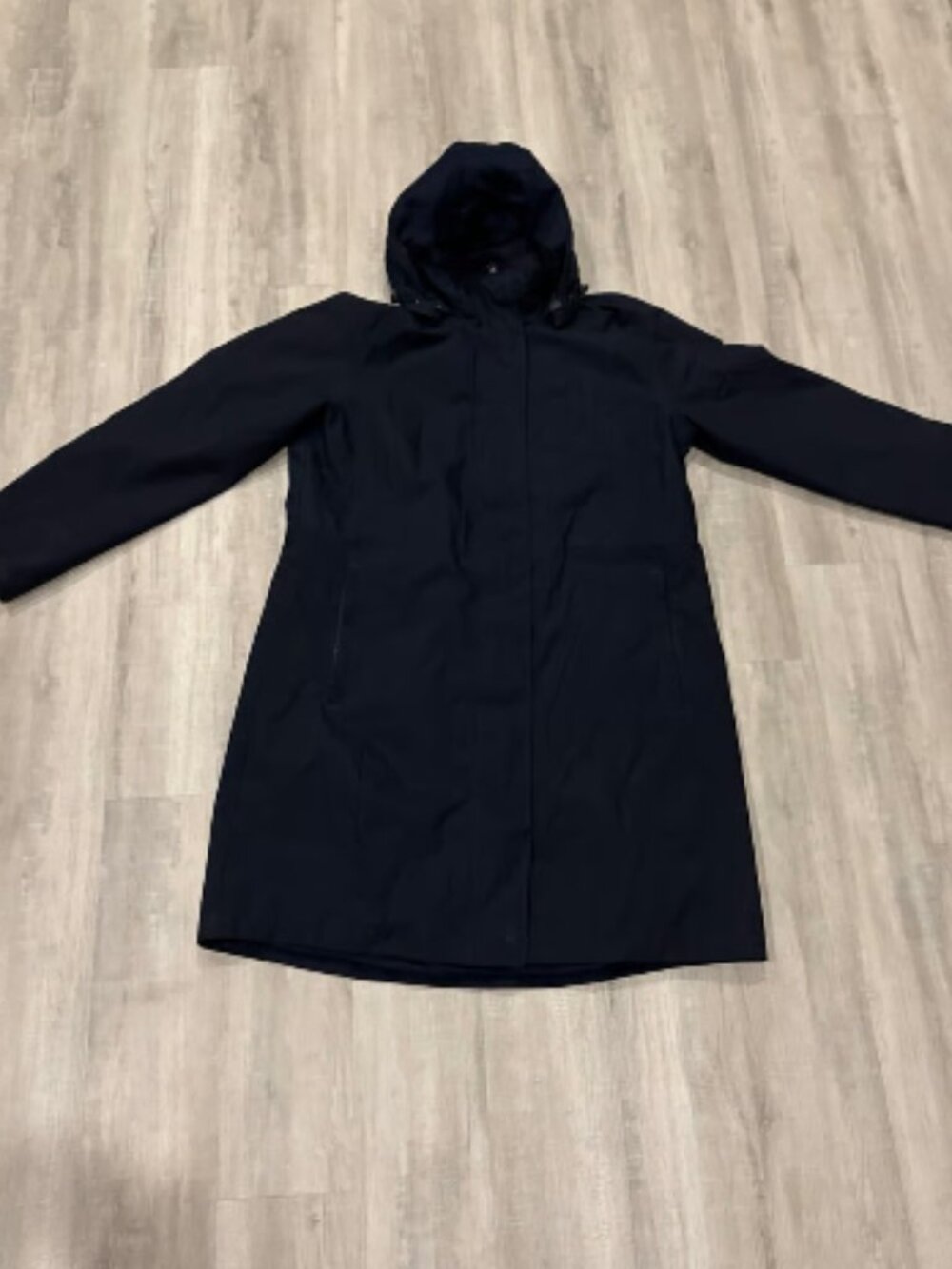 Lands End American Airlines Women's 2X 20-22 No-Liner OEKO-TEX Primaloft Coat